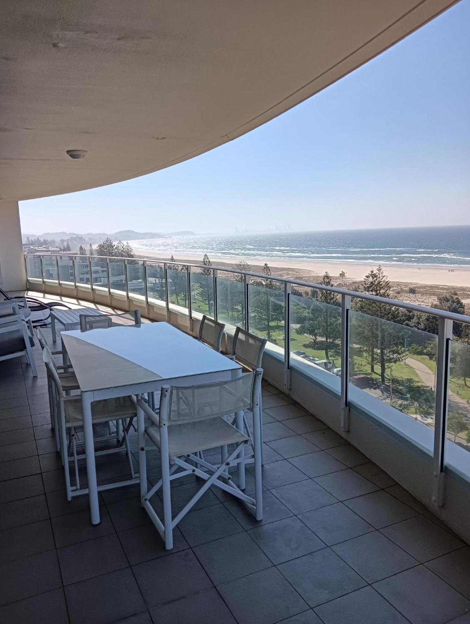 Kirra Surf Apartments Gold Coast Exterior photo